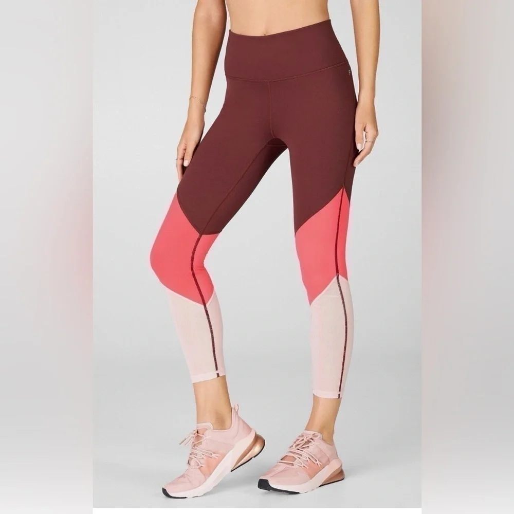 Like New: Women’s Fabletics high waisted 7/8 powerhold leggings, size: small - Picture 2 of 8